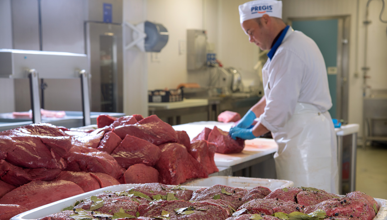 Pregis - La Carne Salada “Arte Trentina”: il gusto autentico della tradizione - Pregis